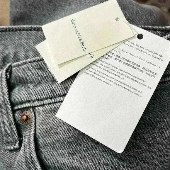 🆕 Abercrombie and Fitch Gray Stone Washed Jeans, Size 16 Long - Picture 5 of 8